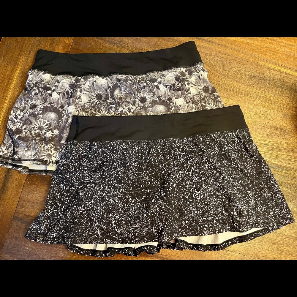 2 Lululemon Black and White Skirts Sz 12